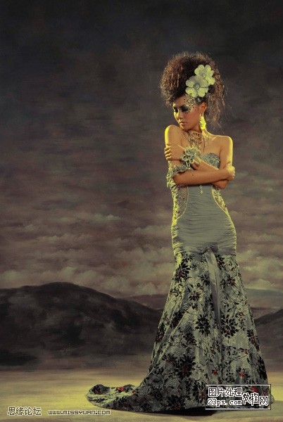 PS调色教程:调出美女冷艳的lomo效果