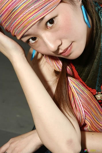 PS通道磨皮教程：用计算通道保留皮肤纹理